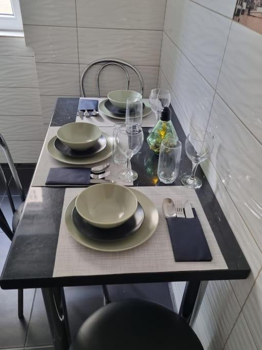בוקרשט Central Old Town Apartment מראה חיצוני תמונה