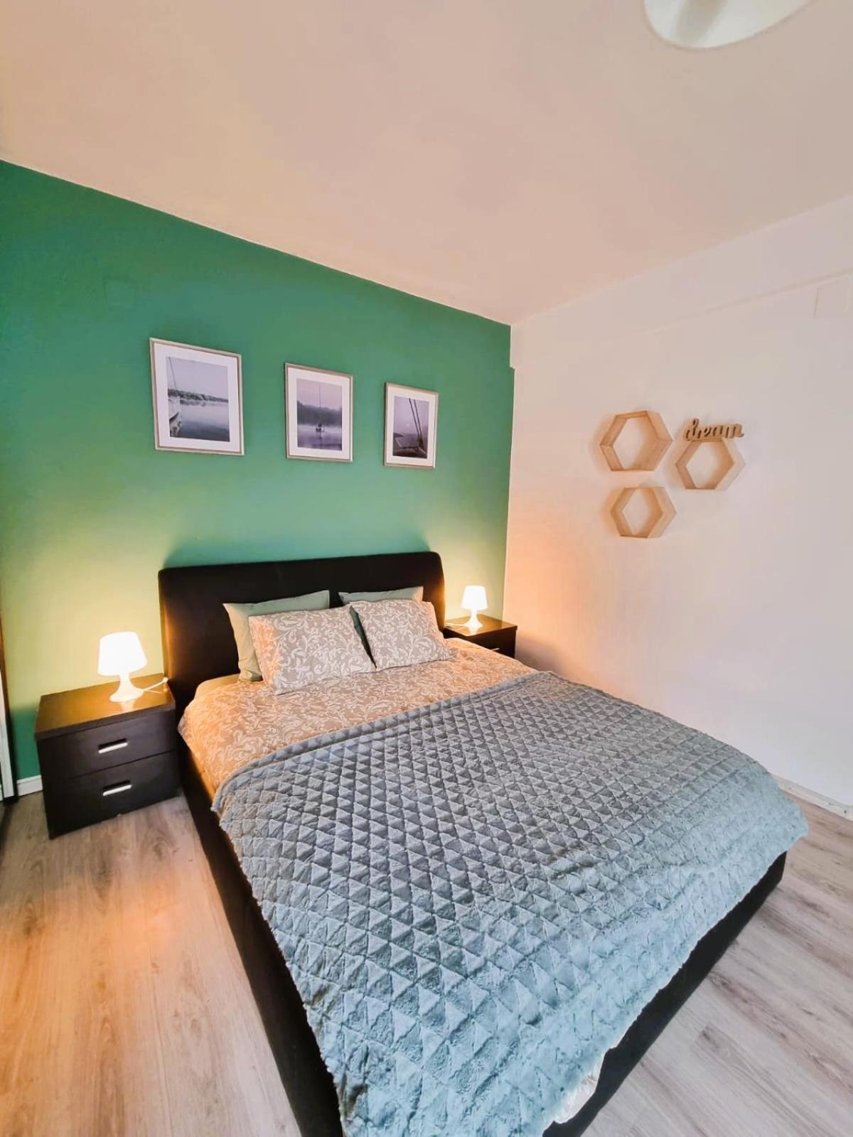 בוקרשט Central Old Town Apartment מראה חיצוני תמונה